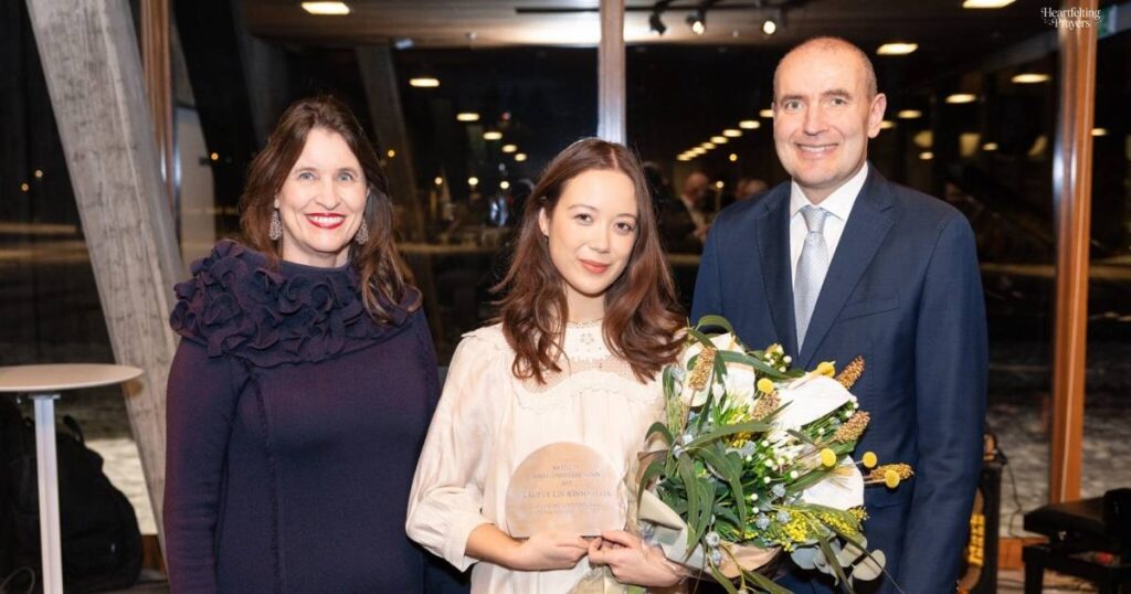 Laufey Family Background